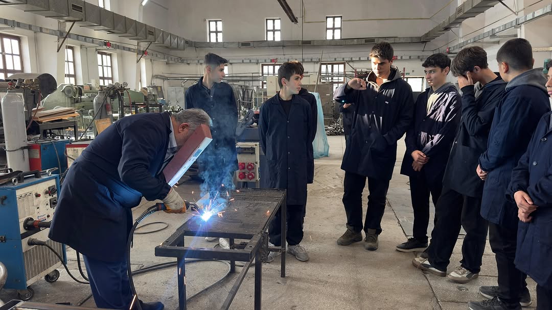 Talas Belediyesi Geleceğin Ustalarını Yetiştiriyor