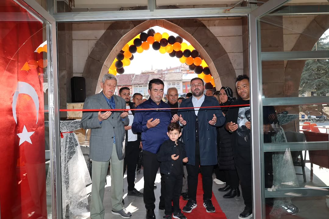 Bünyan'da Yeni Açılan Flying Chef's Cafe İstihdama ve Sosyal Yaşama Katkı Sağlayacak