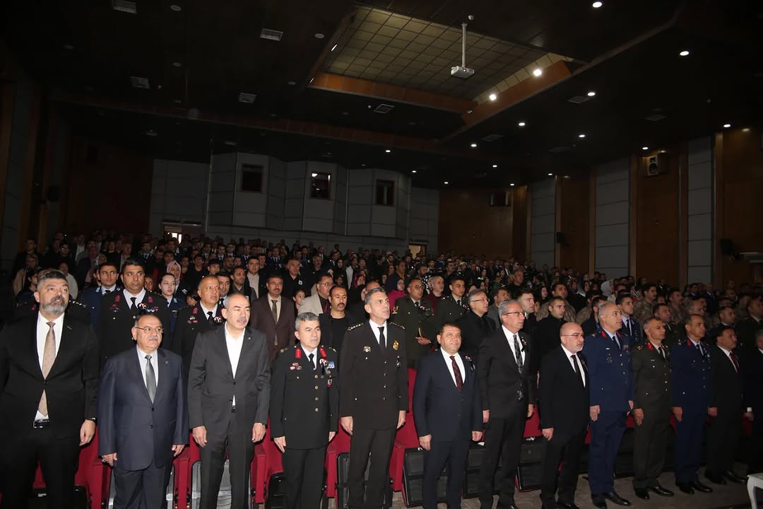 Kayseri'de 10 Kasım Atatürk'ü Anma Töreni Düzenlendi