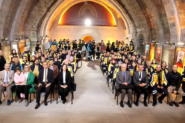 Kayseri'de Ambulans Rallisi Heyecanı: Dereceye Giren Ekipler Belli Oldu