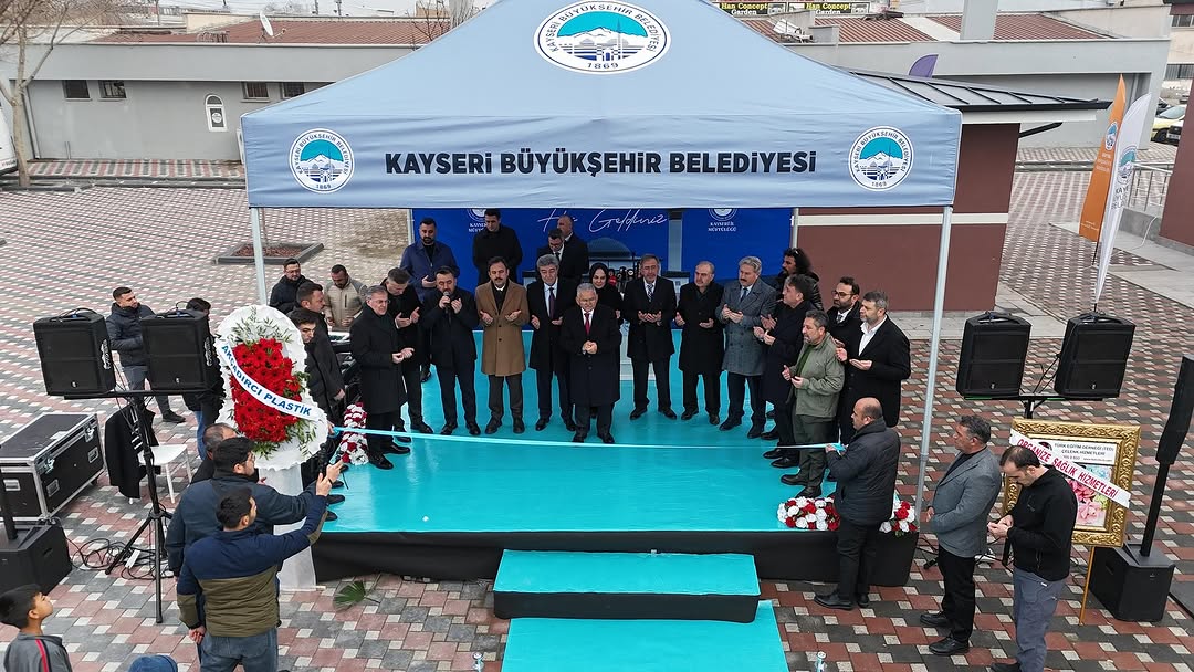 Develi'de Yeni Cami Ağaç İşleri Bölgesi'nde Hizmete Açıldı