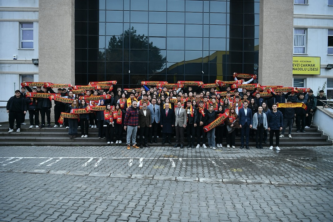Kayseri'de Kariyer Günleri ile Gençlere Umut Aşılandı