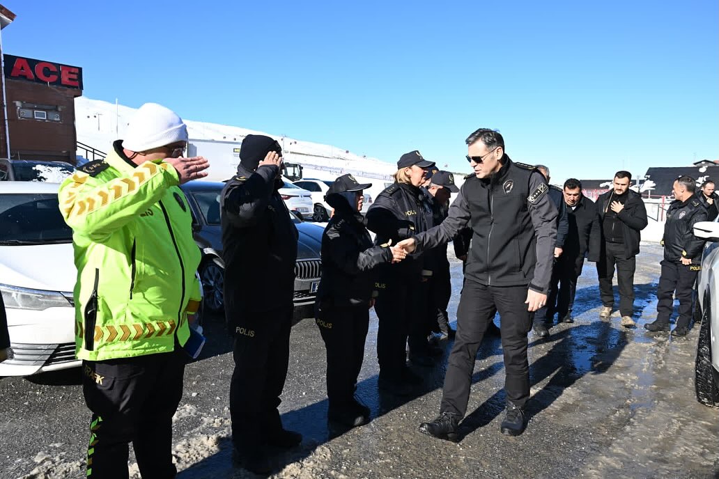 Kayseri'de Yılbaşı Güvenlik Tedbirleri Toplantısı Yapıldı