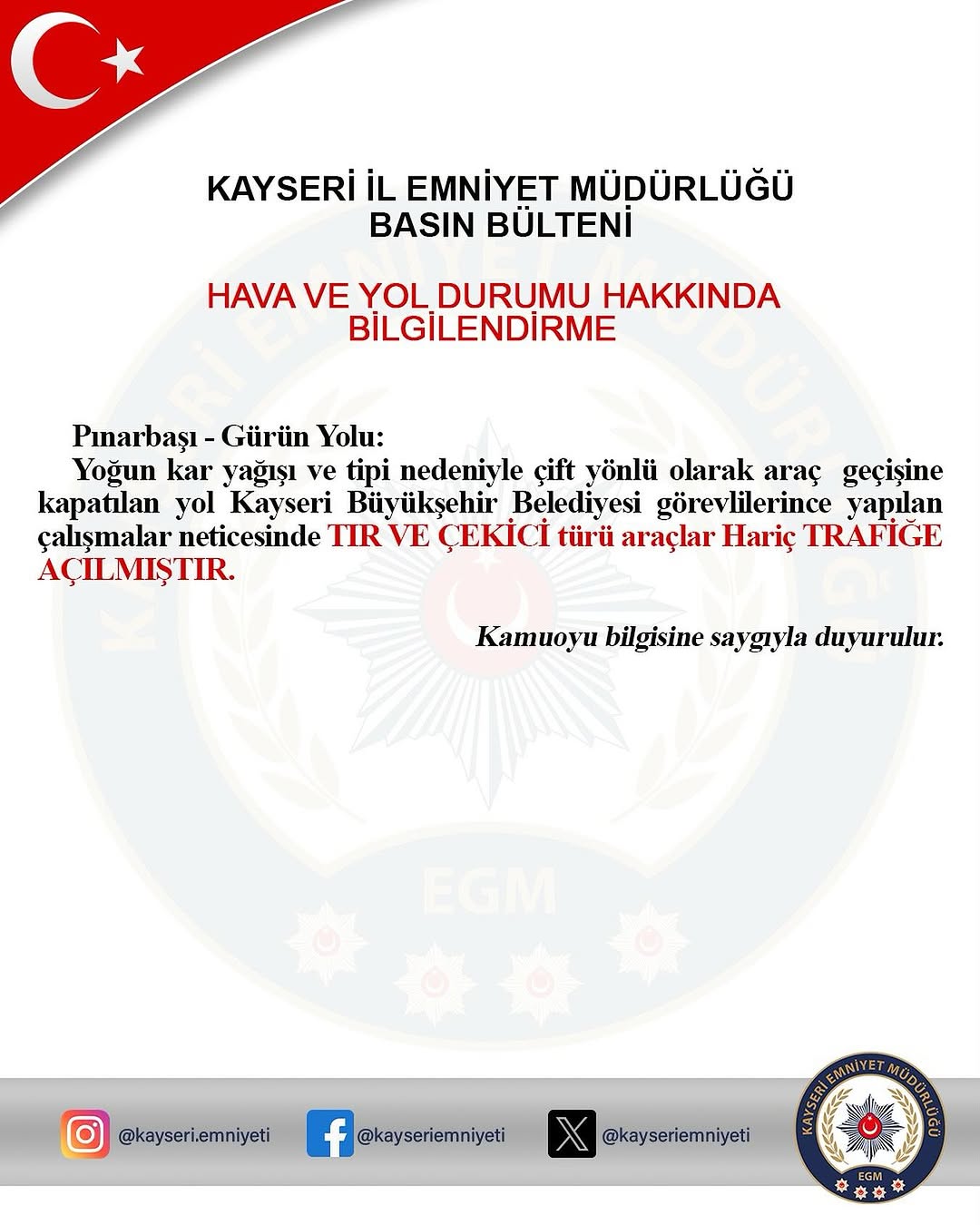 Kayseri'de Yoğun Kar Yağışı Nedeniyle Ulaşımda Aksamalar Yaşanıyor