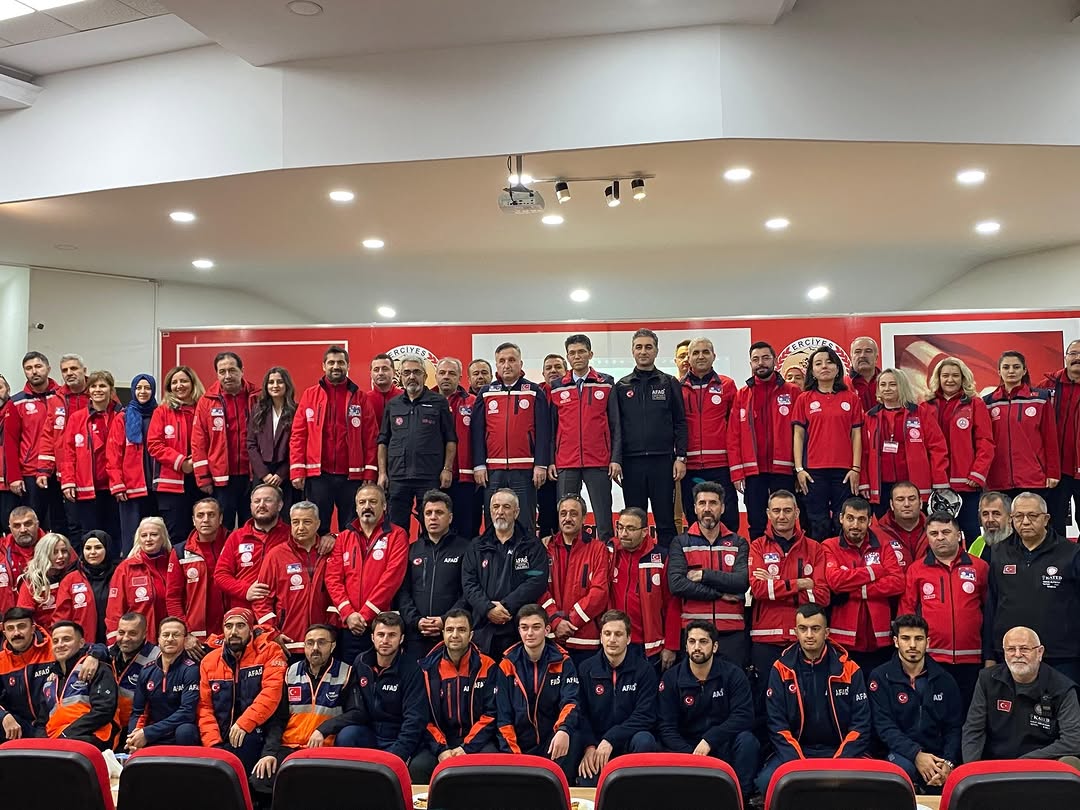 Kayseri'de Afet ve Acil Durum Ekiplerine Ekipman Desteği