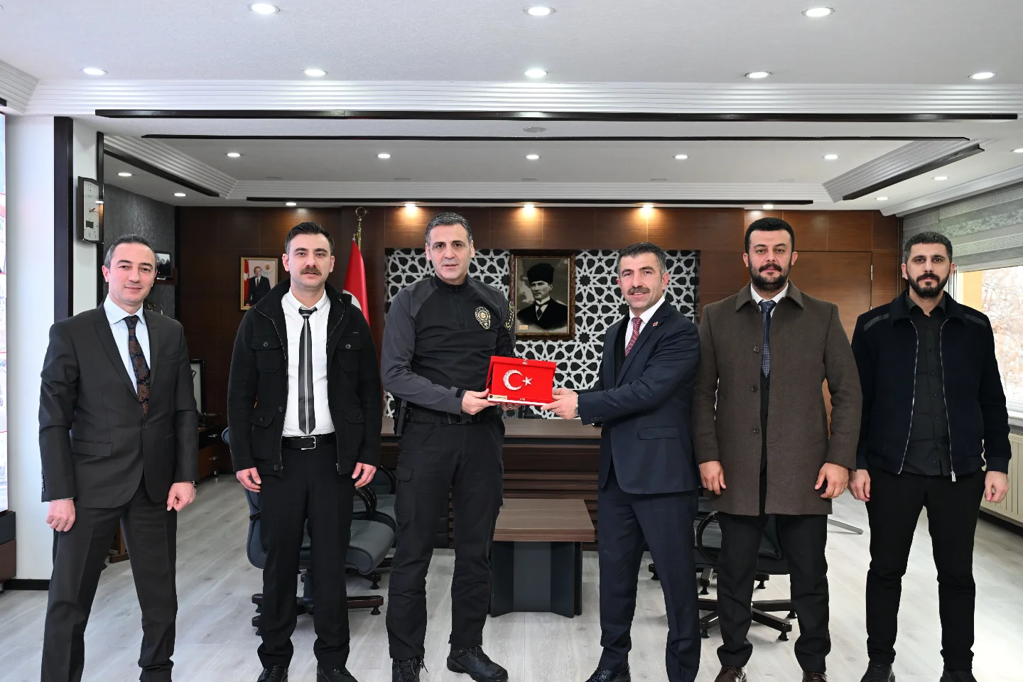 Emniyet Teşkilatı Sendikası Yönetimi Kayseri İl Emniyet Müdürü'nü Ziyaret Etti