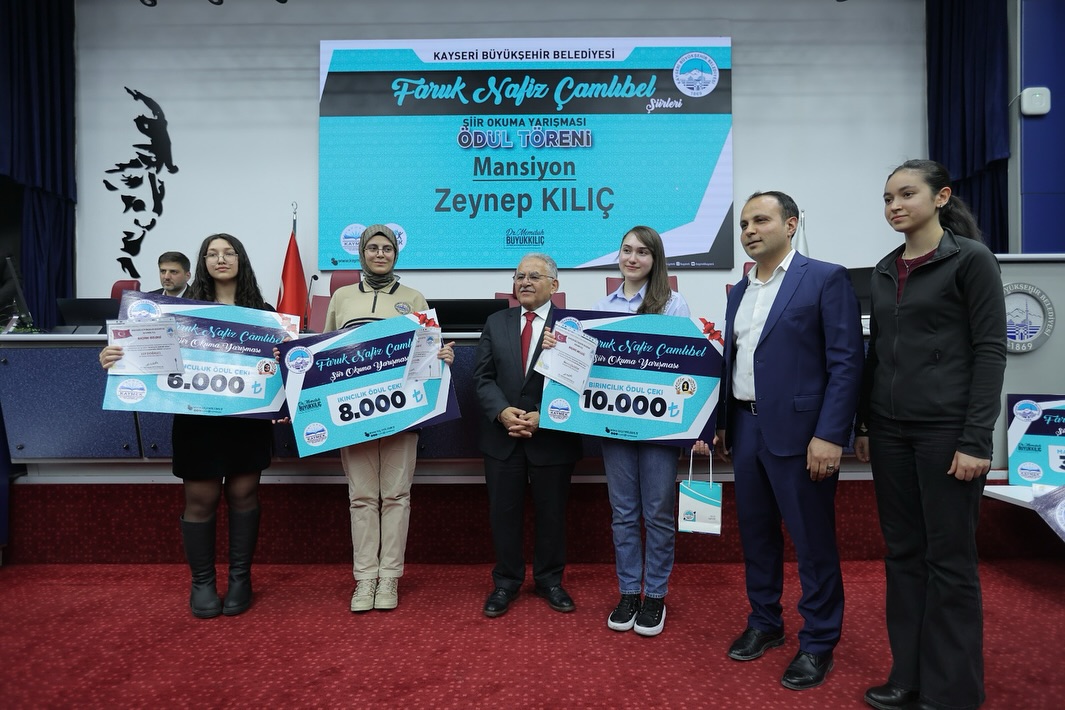 Kayseri'de Gençler