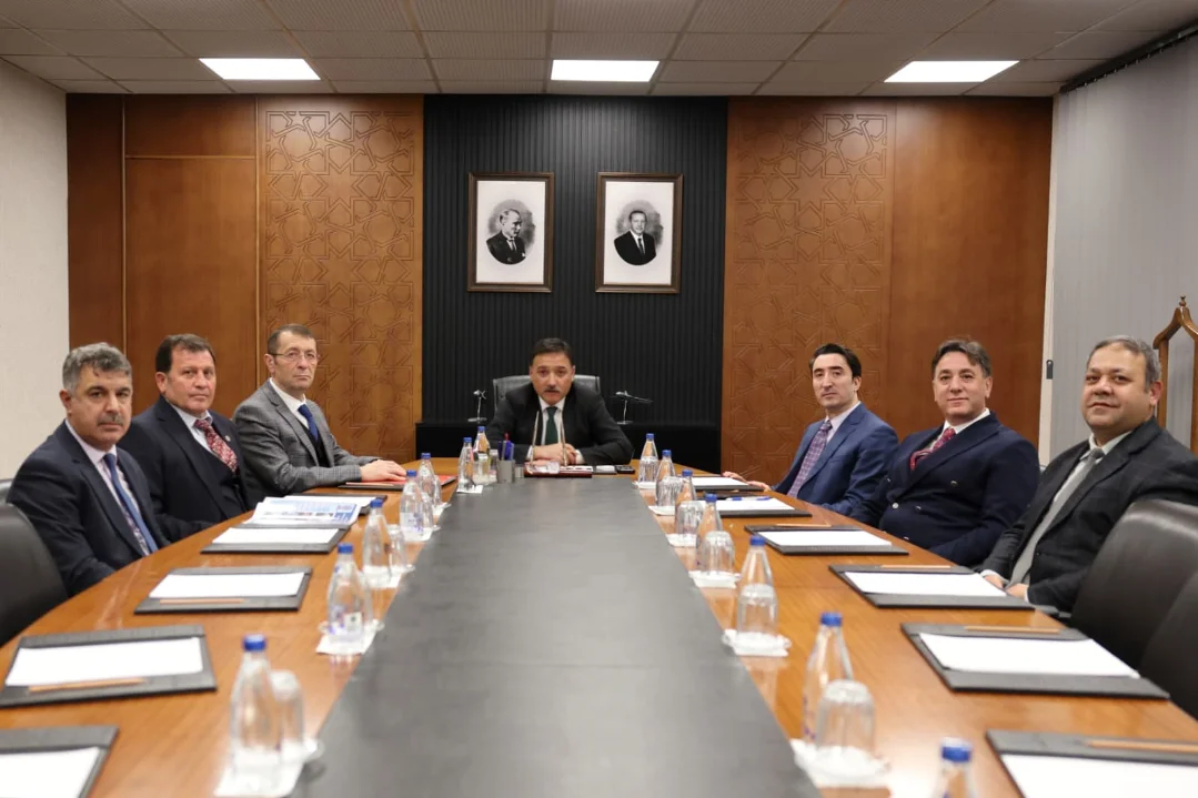 Develi'de Sindelhöyük Mahallesi'ne Gençlik Merkezi ve Kütüphane Yapılıyor