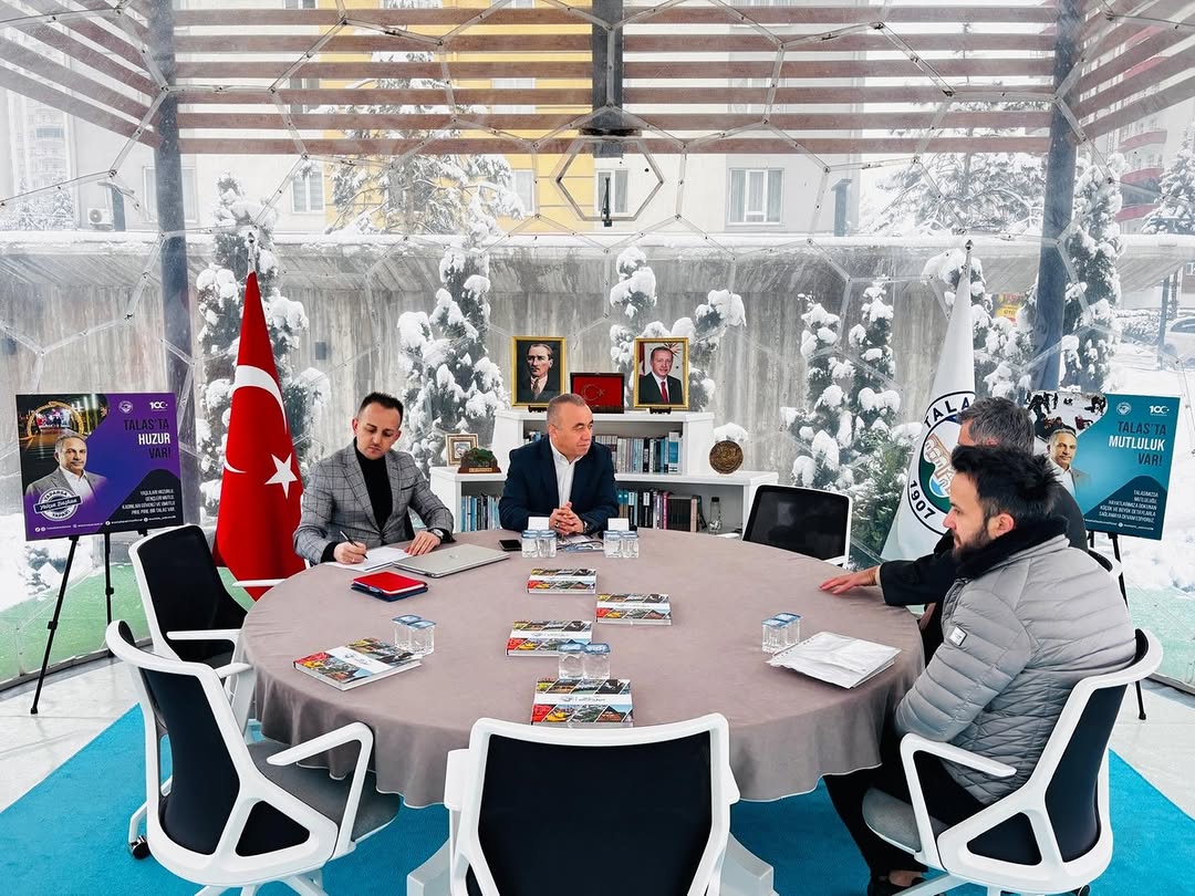 Talas Belediyesi, Vatandaşlarla 'Şeffaf Oda'da Buluşuyor
