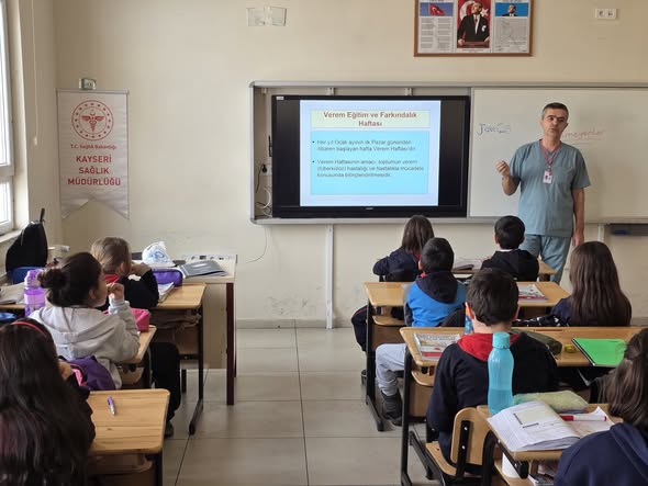Kayseri'de Verem Eğitimi ve Farkındalık Haftası'nda Okul ve Cezaevlerinde Bilinçlendirme Çalışması