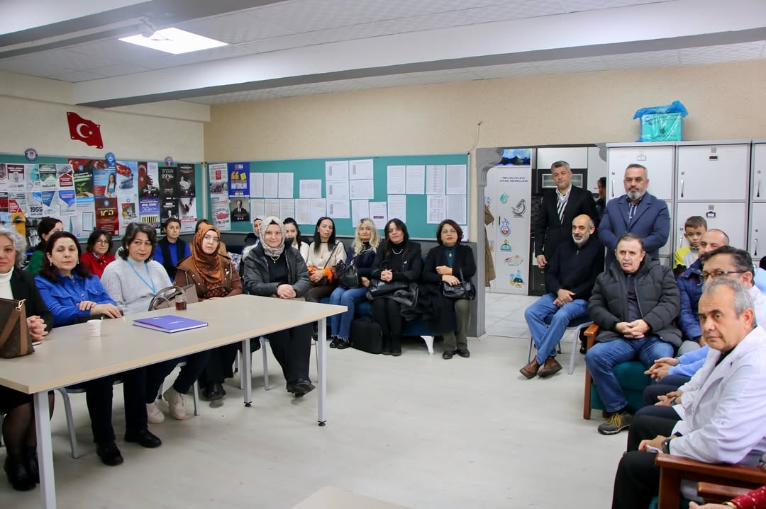 Kayseri'de Öğretmenlerle Buluşma ve Eğitimde Yeni Hedefler