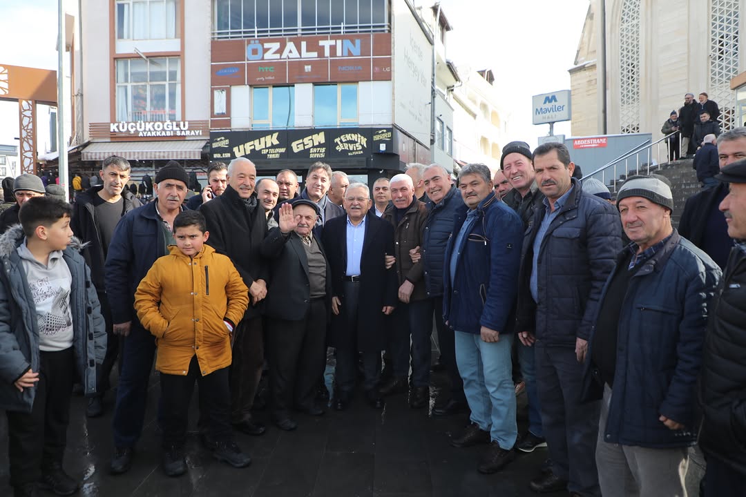 Develi'de Cuma Namazı Sonrası Halk ve Esnafla Buluşma