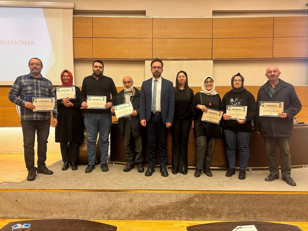 Kayseri'de Organik Tarım Eğitimi Tamamlandı, Katılımcılara Üretim Bahçesi Hakkı