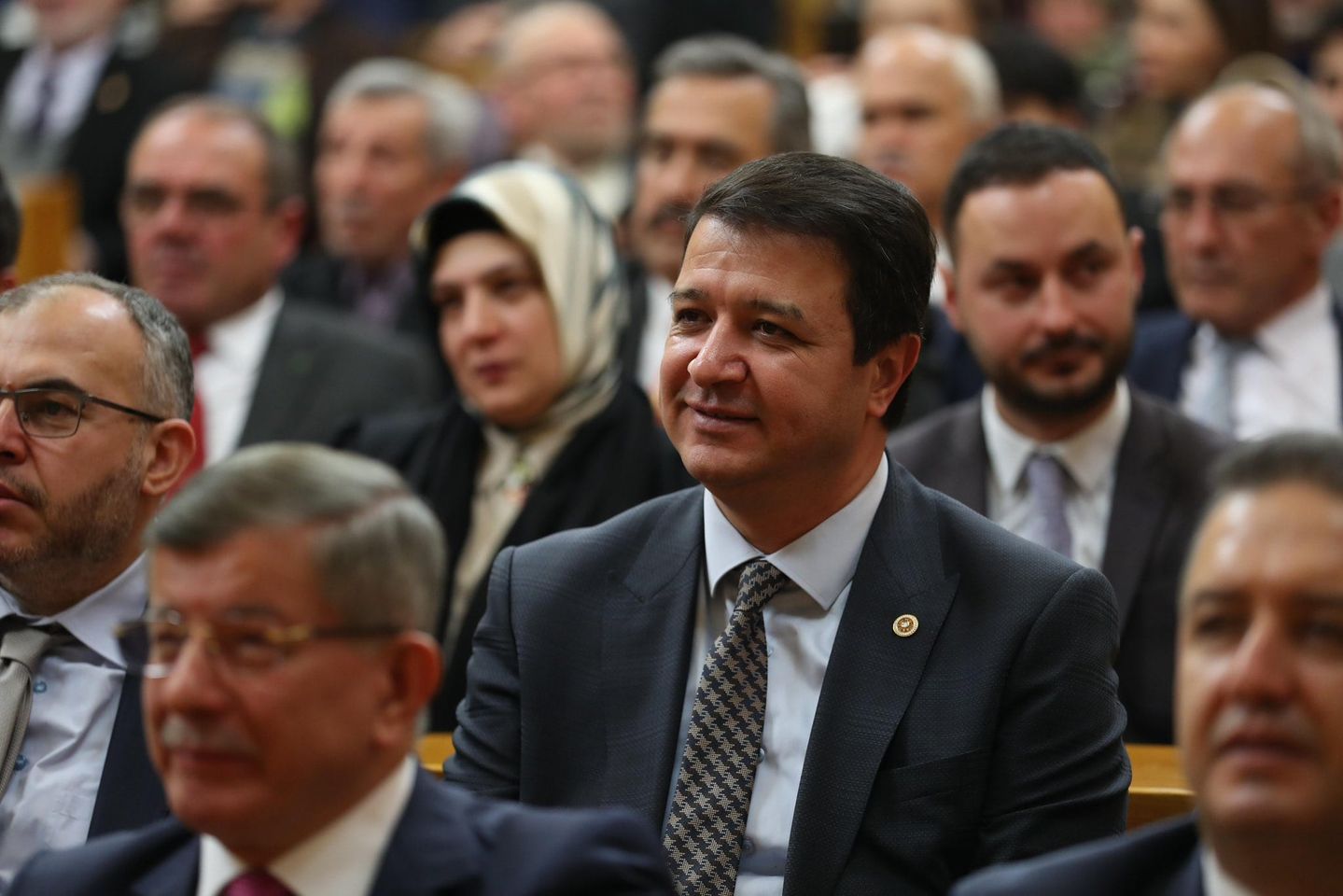Saadet Partisi Milletvekili Arıkan, genç teşkilat mensuplarıyla buluştu