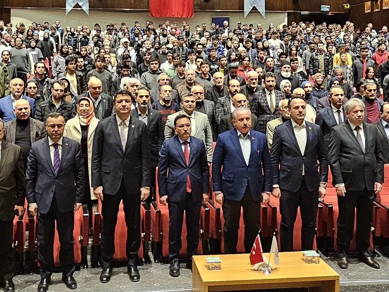 Saadet Partisi Milletvekili Mahmut Arıkan, Necmettin Erbakan'ı anma etkinliğinde konuştu