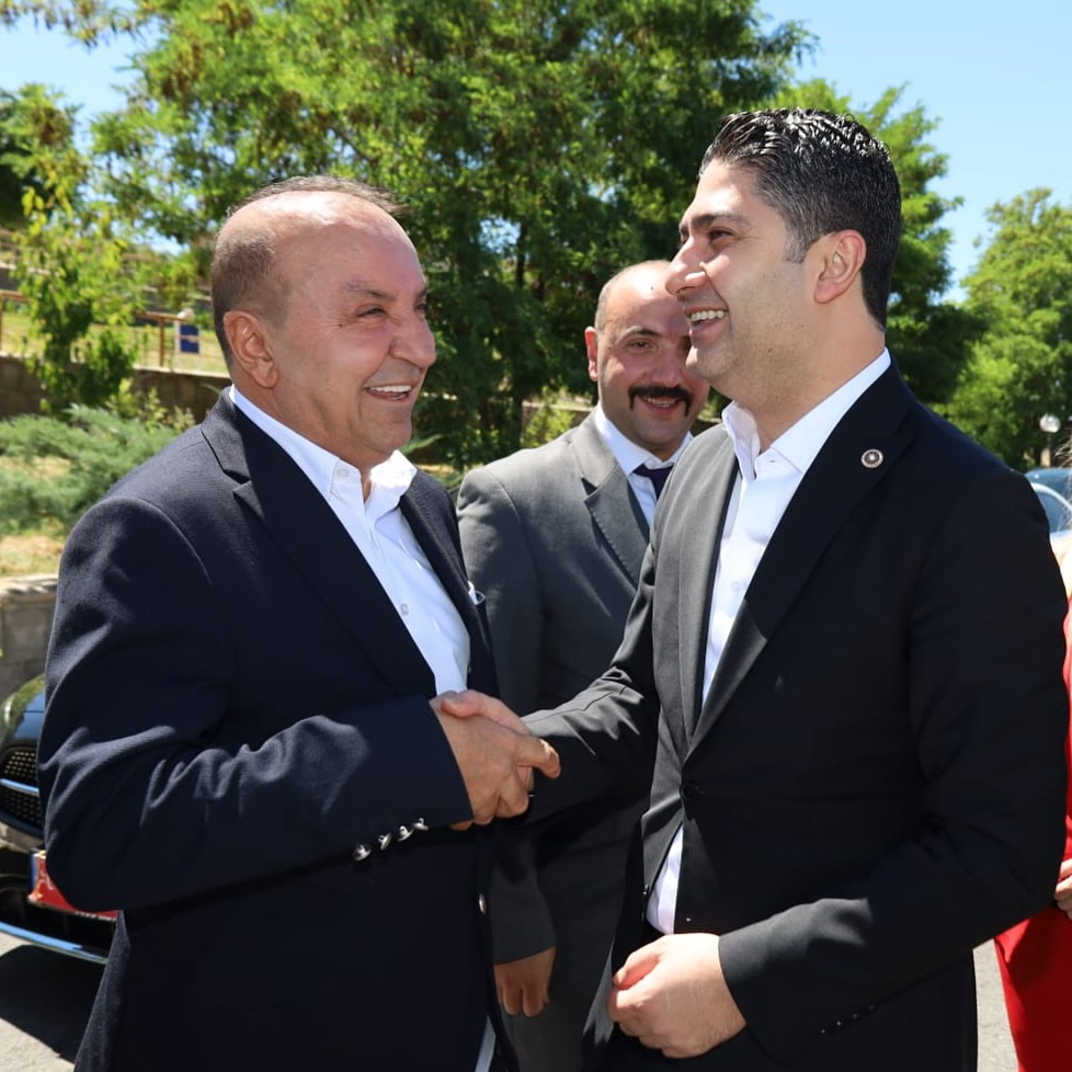 Kayseri Milletvekili İsmail Özdemir, muhalefetin yerel değerleri eleştiren söylemlerine sert tepki gösterdi.