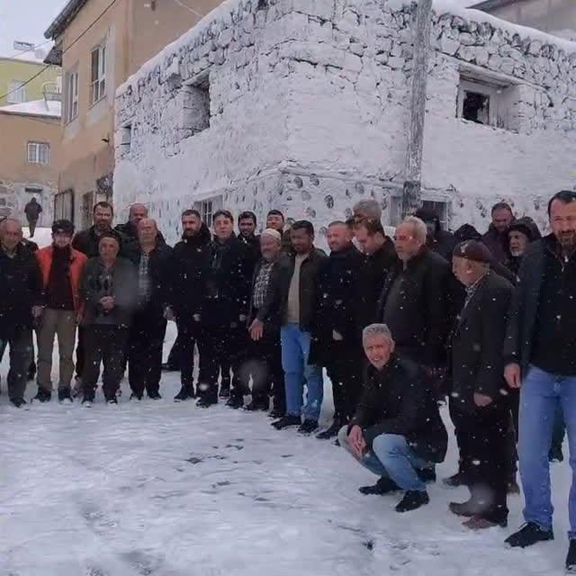 Develi'de Karne Sevinci: Kızak Yarışları Renkli Görüntülere Sahne Oldu