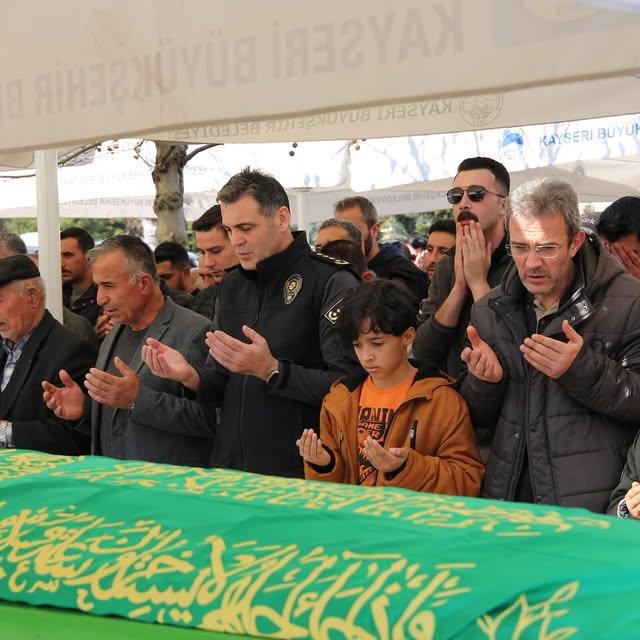 Kayseri Emniyet Müdürlüğü'nden Cenaze Törenlerine Katılma