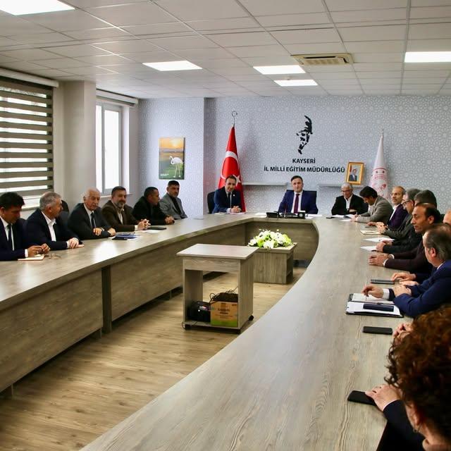 Kayseri'de Eğitim Projeleri Değerlendirildi