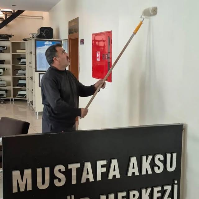 Develi Belediyesi Mustafa Aksu Kültür Merkezi Bakım Çalışmaları Sürüyor