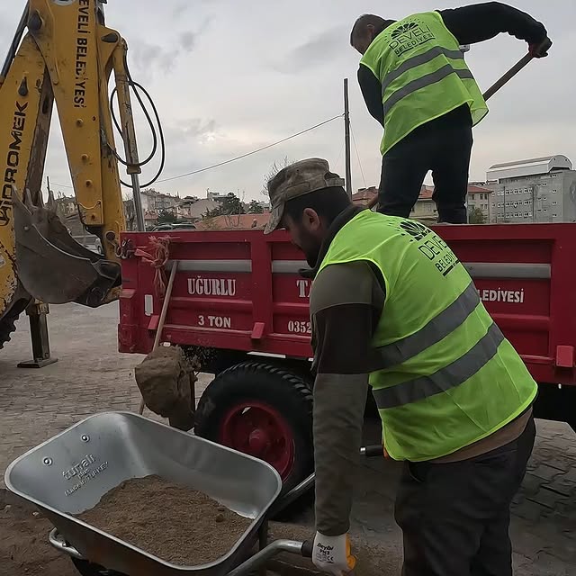 Develi'de İnönü Caddesi Genişletme Çalışmaları Tamamlanmak Üzere