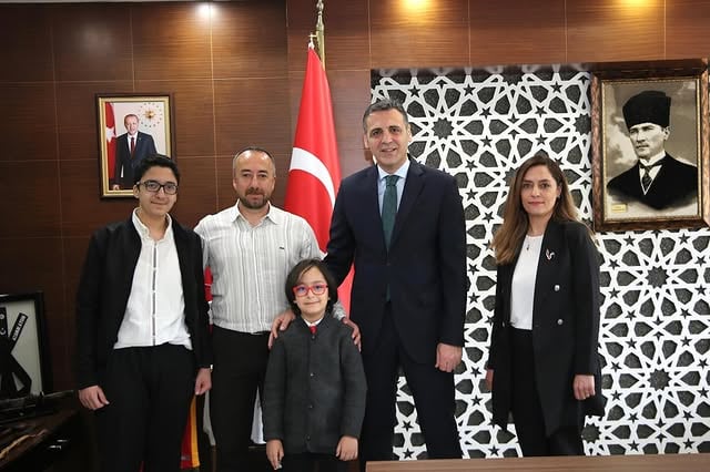 Kayseri Emniyet Müdürü Aydın'ı Aileleri Ziyaret Etti