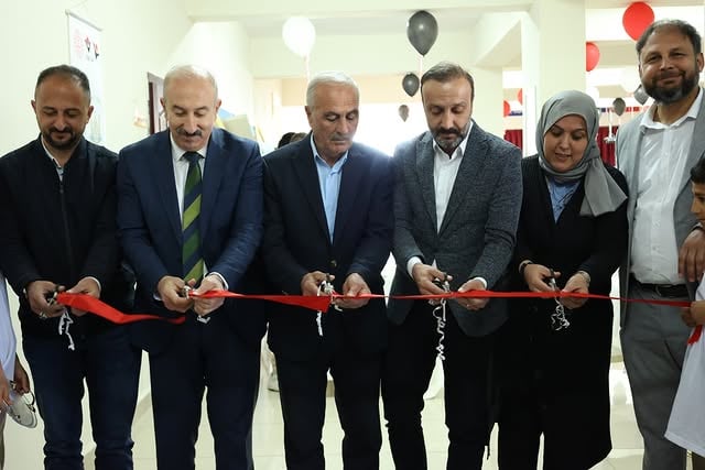 Bünyan'da TÜBİTAK 4006 Bilim Fuarı Büyük Coşkuyla Gerçekleşti
