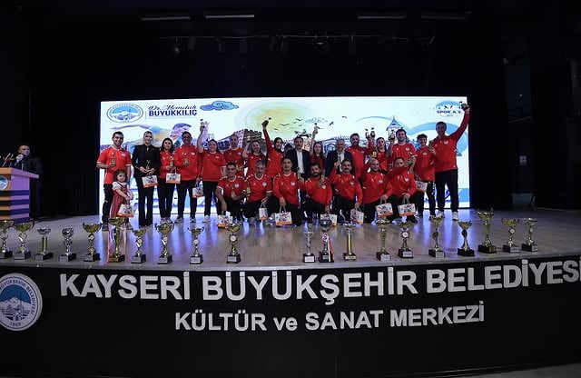 Kayseri, Avrupa Spor Şehri Unvanını Kazandı: Genç Sporculara Ödül Töreni Düzenlendi