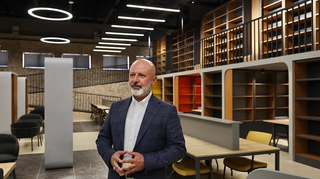 Kocasinan'da Yeni Bir Kütüphane Kapılarını Açtı: 7'den 70'e Kitap Sevdası Yayılıyor