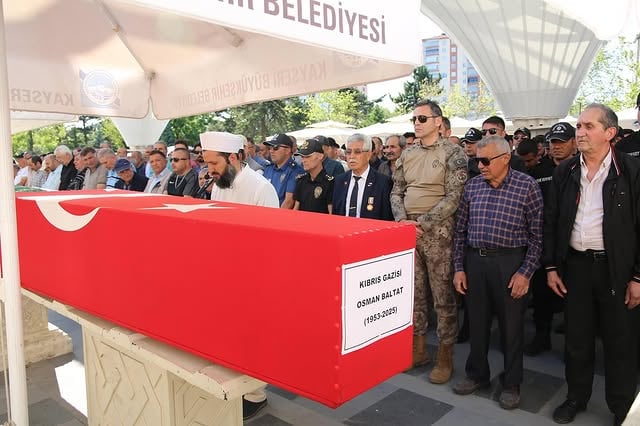 Kayseri'de Kıbrıs Gazisi Osman Baltat Son Yolculuğuna Uğurlandı