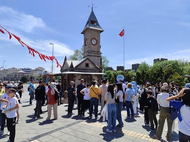 MEB Robot Yarışması Katılımcıları Kayseri'nin Tarih ve Doğasıyla Buluştu