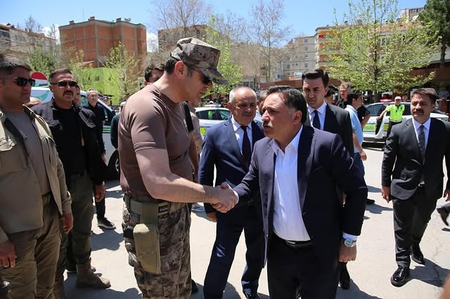 Kayseri'de Eski Belediye Başkanı Esat Keskinkilıç Son Dinlenmeye Alındı