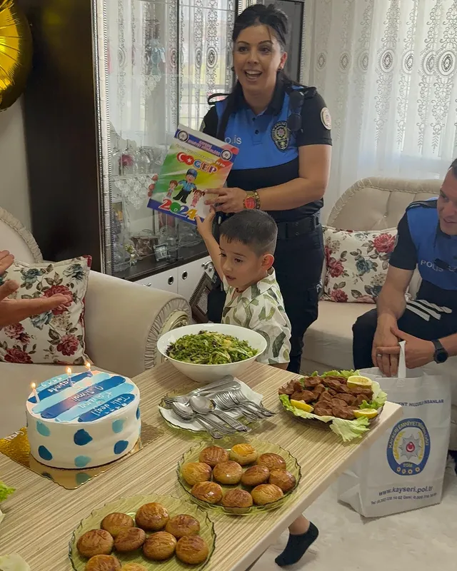 Kayseri'de Otizmli Çocuğun Polis Hayali Gerçekleşti