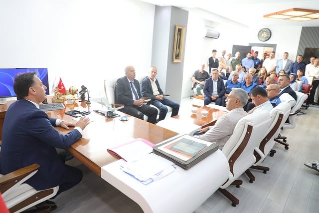 Develi Belediyesi Personeliyle Bayramlaştı