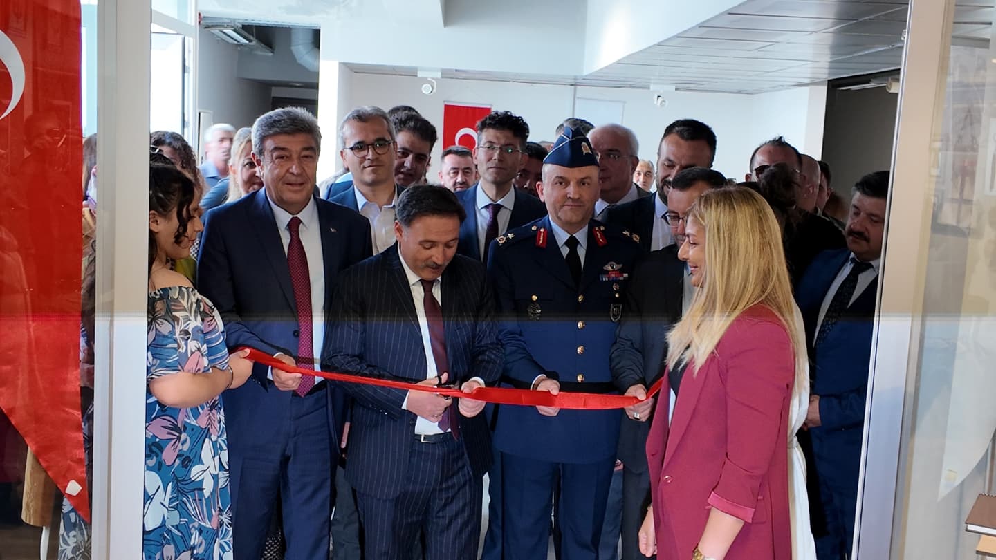 Kayseri'de Emeğin Yolculuğu Sergisi Açıldı