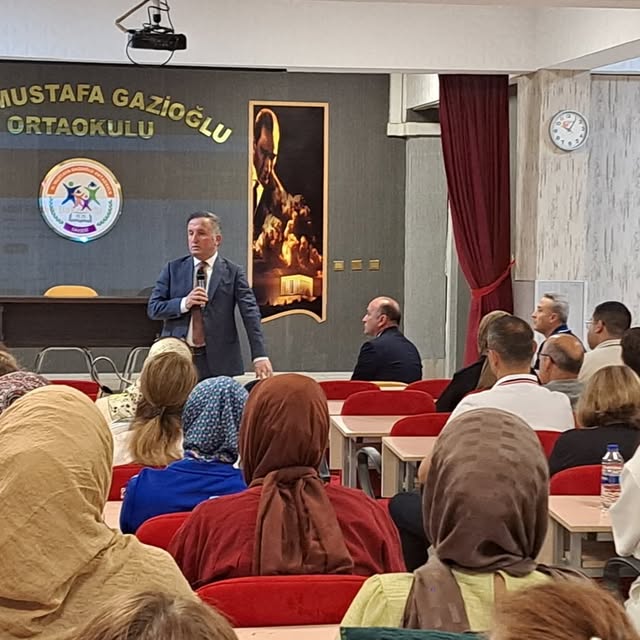 Kayseri Milli Eğitim Müdürlüğü'nde Eğitim Öğretim Değerlendirmesi ve Yeni Yıla Hazırlık Toplantısı
