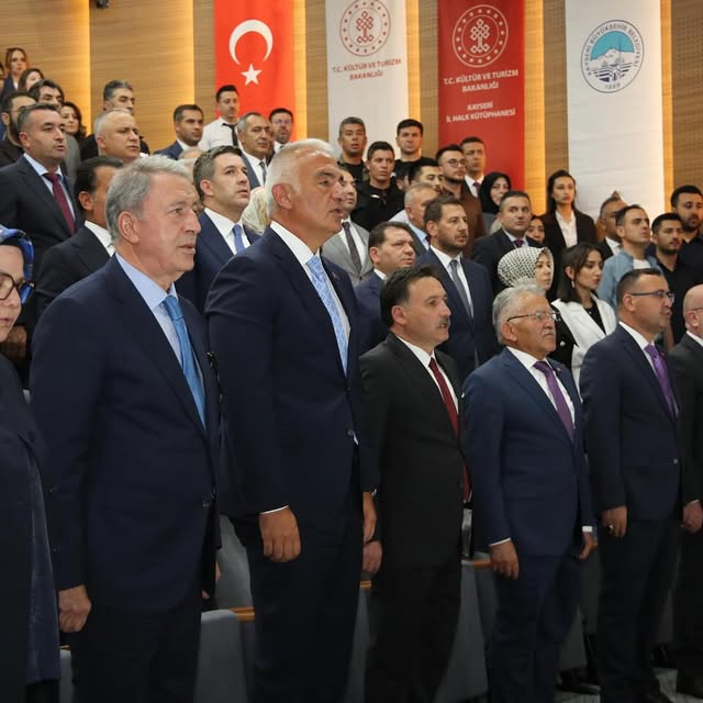 Kayseri'de Yeni Halk Kütüphanesi Açıldı