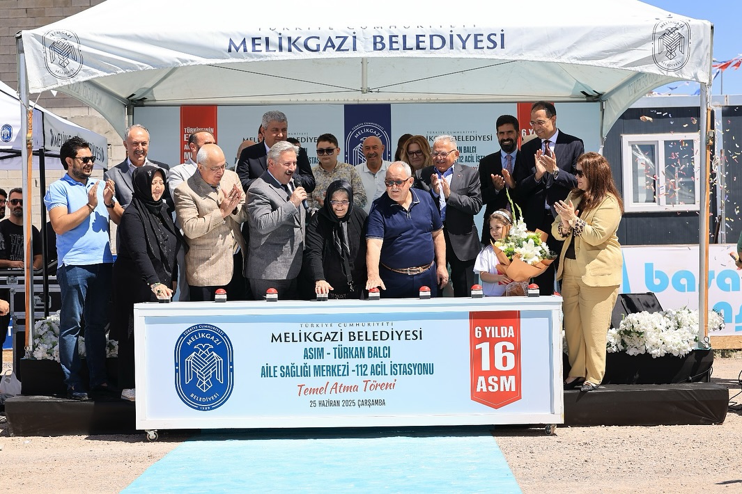 Talas Belediyesi Başkan Vekili Melikgazi'deki Aile Sağlığı Merkezi Temel Atma Törenine Katıldı