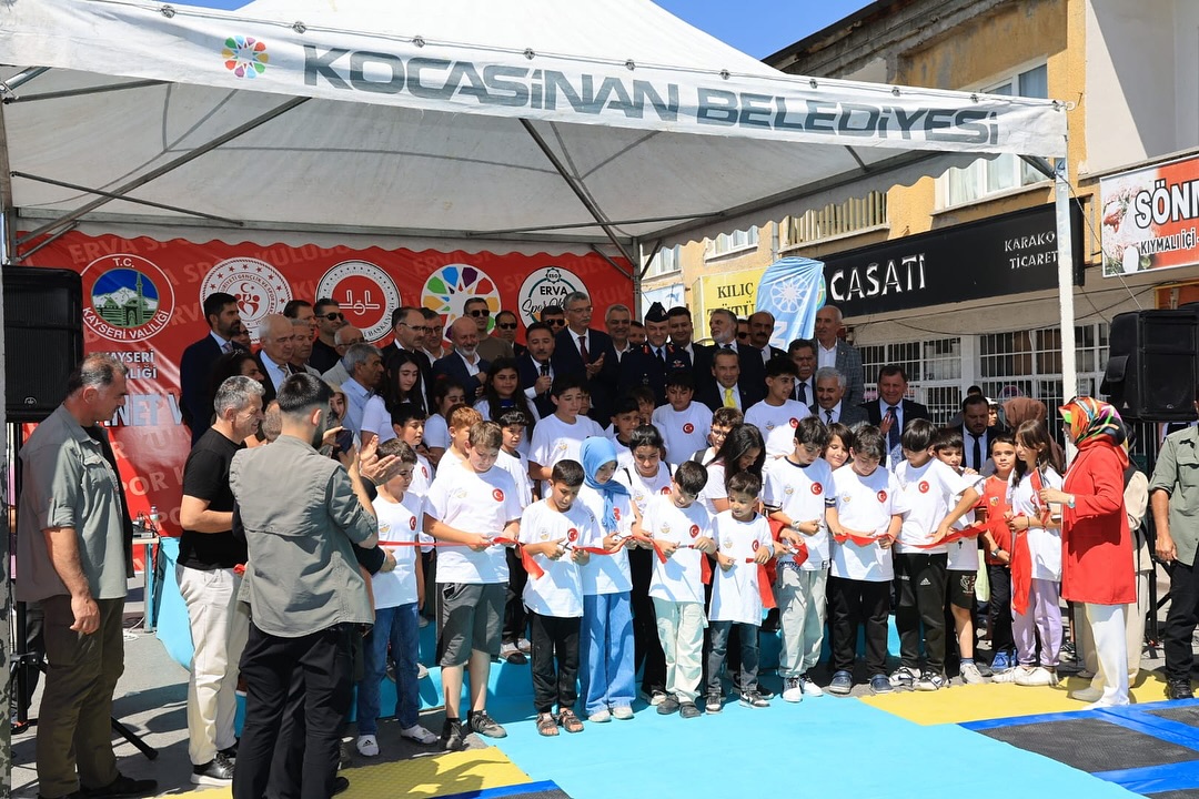 Kayseri’de Yeni Spor Tesisi Açıldı: Argıncık Erva Spor Kulübü Hizmete Girdi