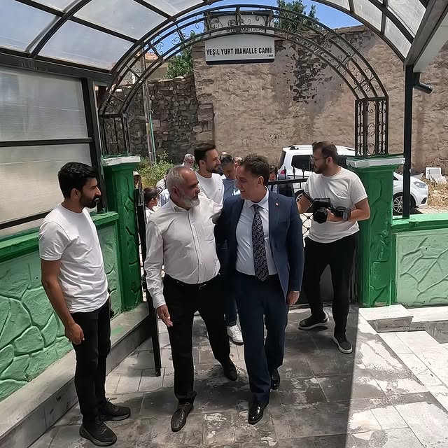 Develi Belediye Başkanı Adem Şengül Yeşilyurt Mahallesinde Vatandaşlarla Buluştu