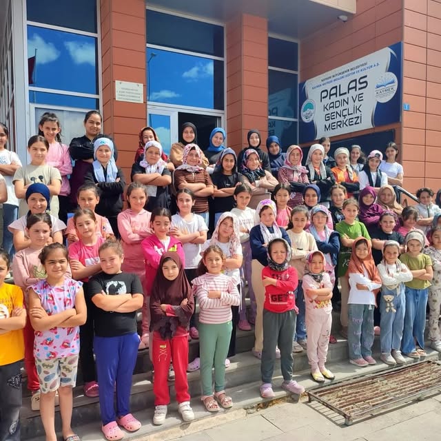 KAYMEK Yaz Okulu ile Kayseri'de 10 Bin Öğrenci Ücretsiz Eğitim Alıyor