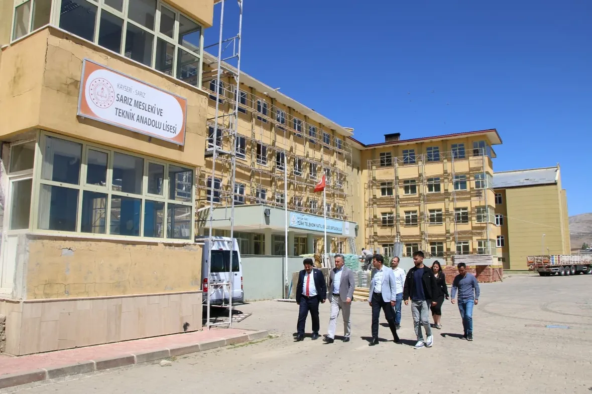 Kayseri'de Yatılı Bölge Ortaokulu İncelemesi: Milli Eğitim Müdürü Esen Sahada