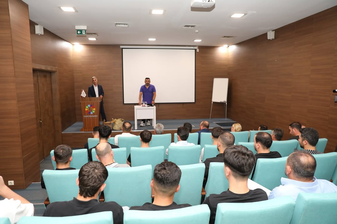 Kocasinan'da Mahalleler Arası Futbol Turnuvası Başlıyor: Kura Çekimleri Tamamlandı