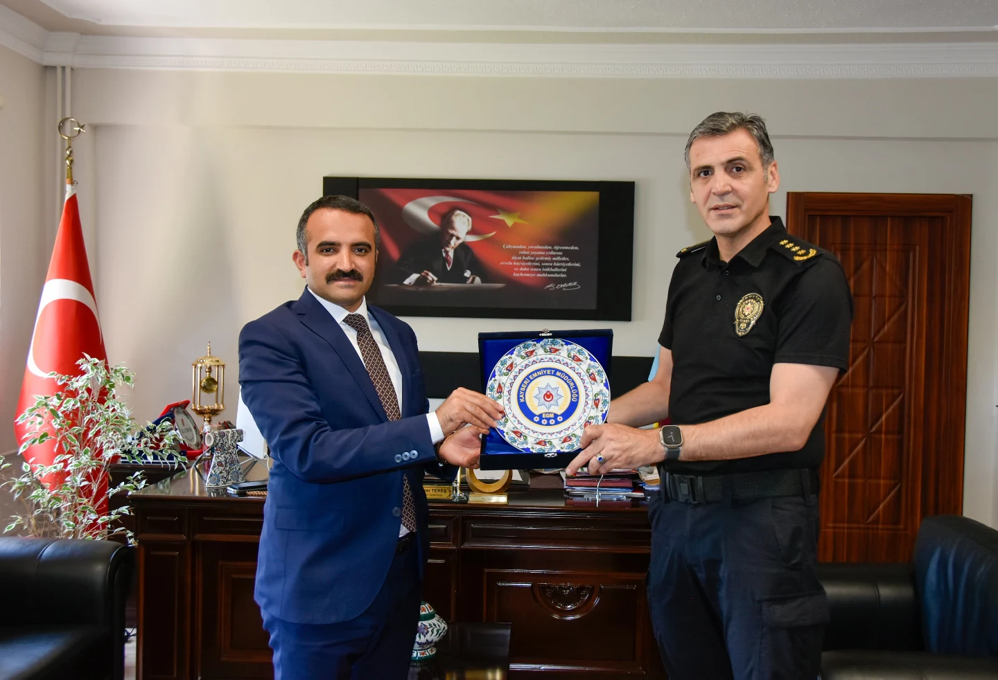 Kayseri Emniyet Müdürü, Vali Yardımcısını Ziyaret Etti