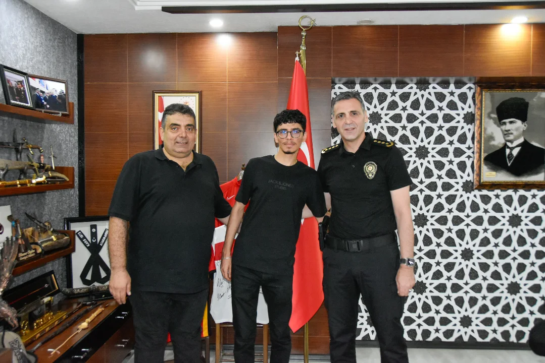 Kayseri Emniyet Müdürü'nü Ziyaret Eden İş İnsanları