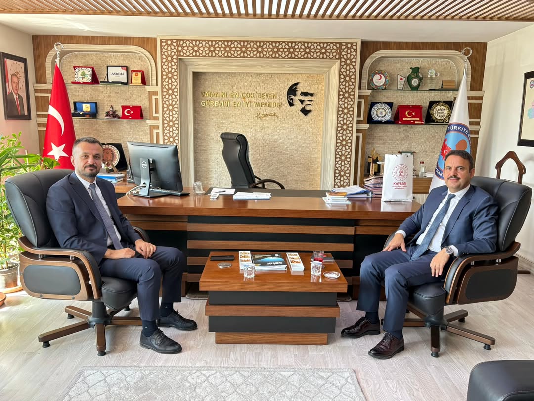 Kayseri'de Kaymakam Ziyareti: Kültür ve Turizm Müdürü Hayırlı Olsun Dileklerini İletti