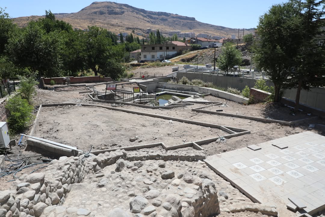Develi'de Parklara Yatırım Devam Ediyor: Venk Parkı ve Bahçebaşı Parkı Yakında Açılıyor