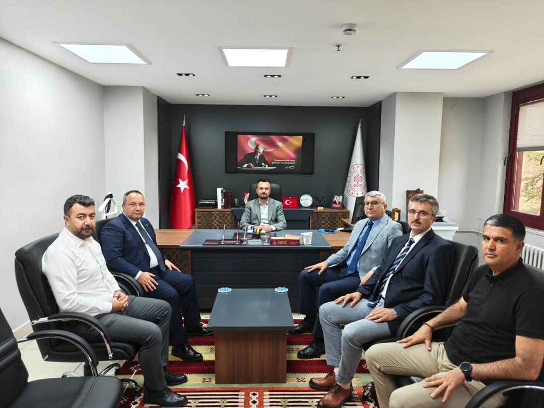 Kayseri Kafkas Derneği Başkanı Dursun'u Ziyaret Etti