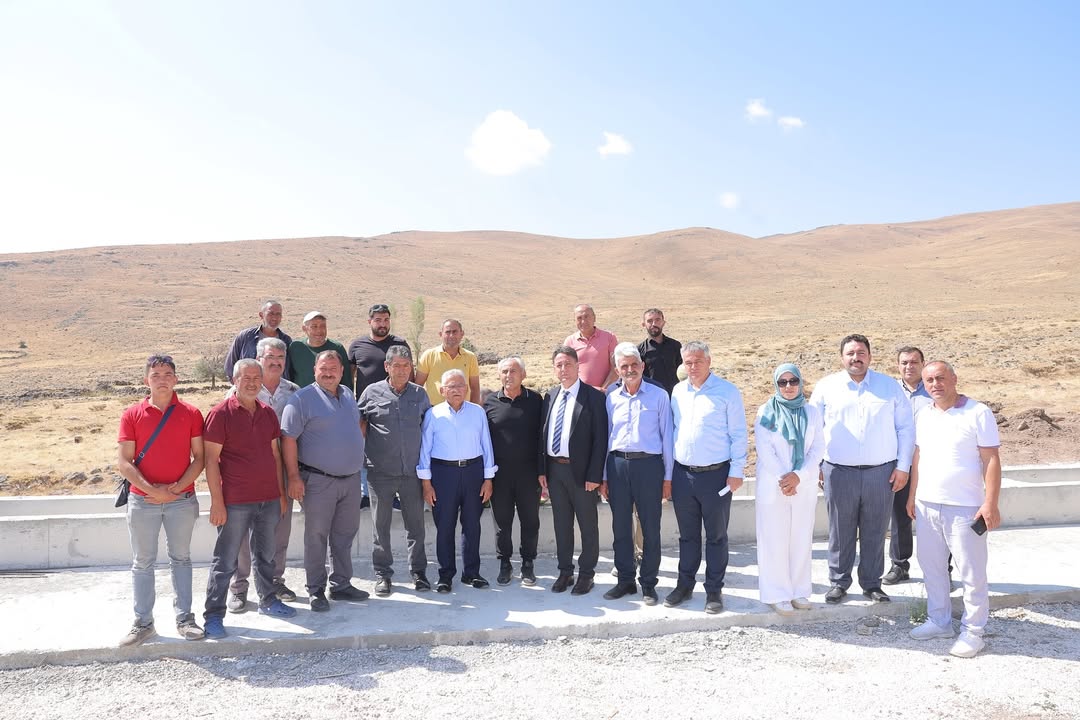 Kayseri Develi'de Güneş Enerjisi ile Hayvanların Su İhtiyacı Karşılanacak