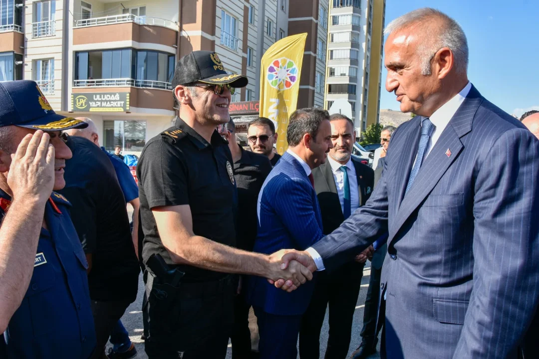 Kayseri'de Kültür Yolu Festivali ve Yeni Kütüphane Açılışı Gerçekleştirildi